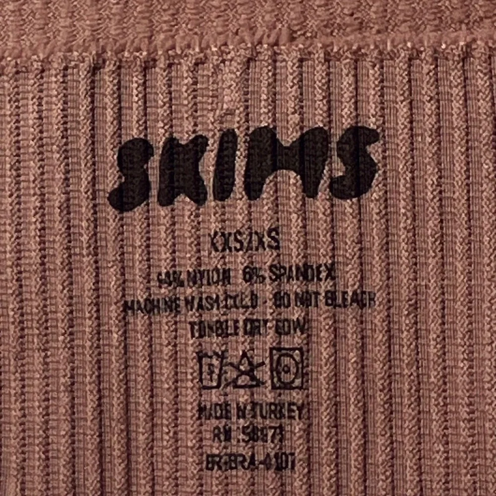 SKIMS Stretch Rib High‎ Neck Bralette NEW Rose Clay XXS/XS - Picture 9 of 11